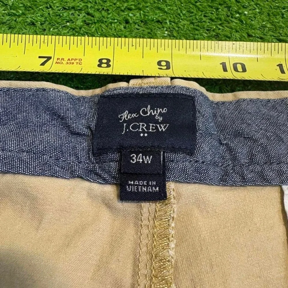 J. Crew Flex Chico Shorts Size 34W‎ Khaki Flat Front Cotton Stretch preppy short